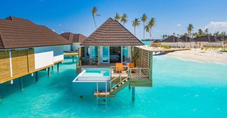 Luxury Beach Resorts in the Maldives